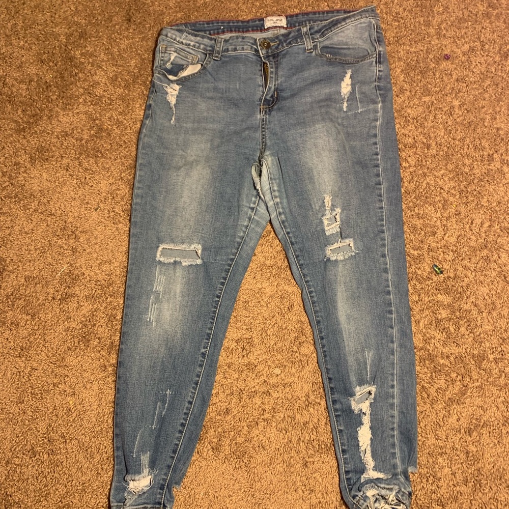 Ripped jeans